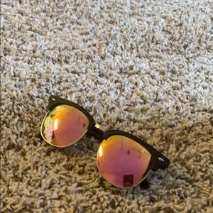 Pink Diff Sunglasses